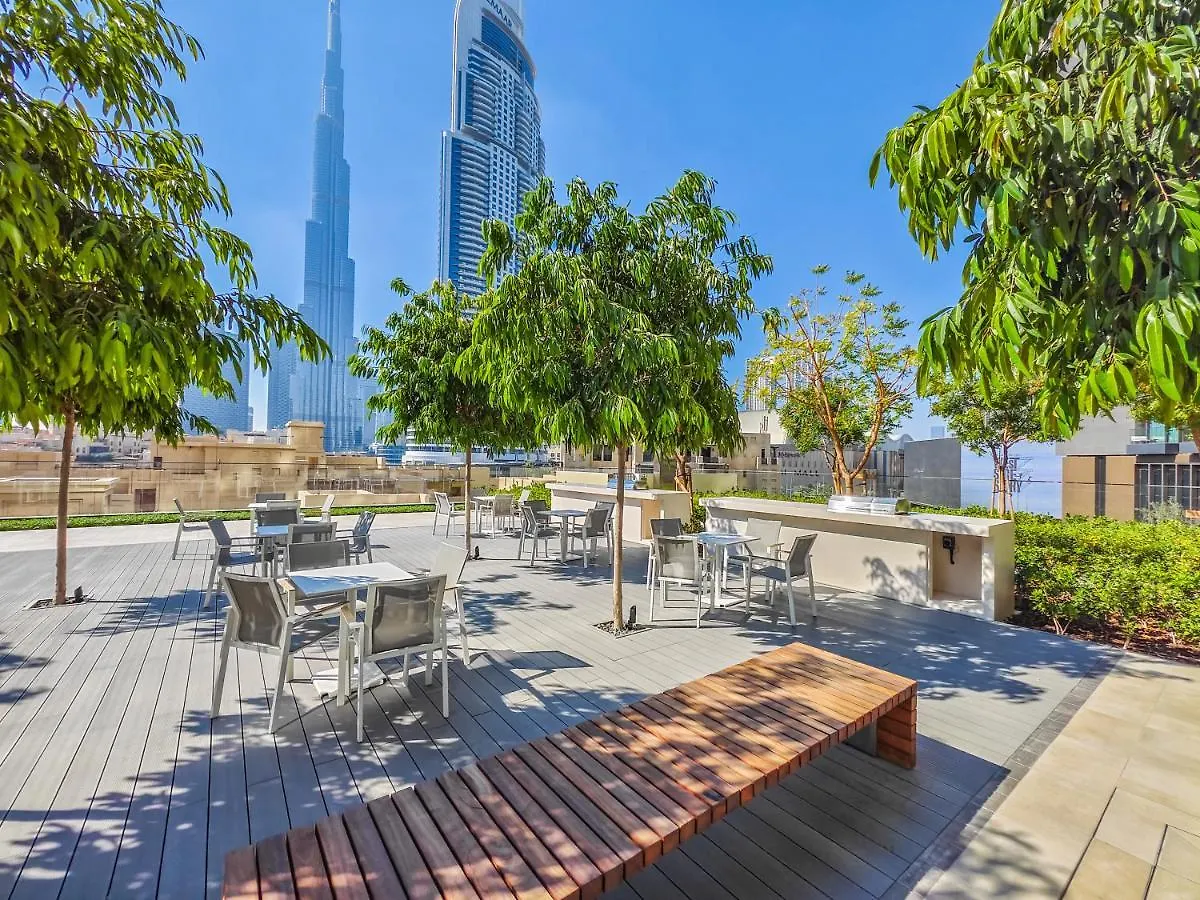 Apartamento Pleasant 1Br In Burj Royale - Downtown Dubái 0*,  Emiratos Árabes Unidos