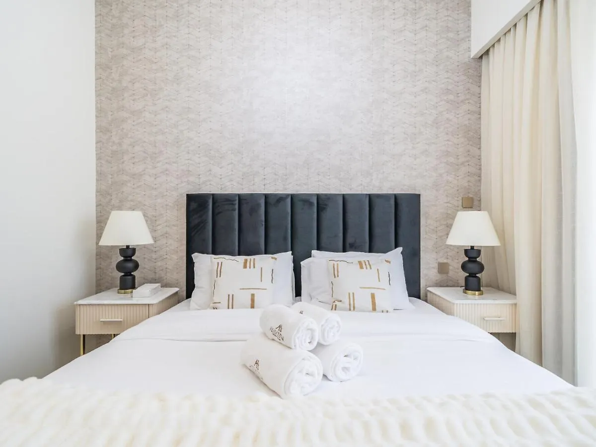 Pleasant 1Br In Burj Royale - Downtown Dubai 아파트