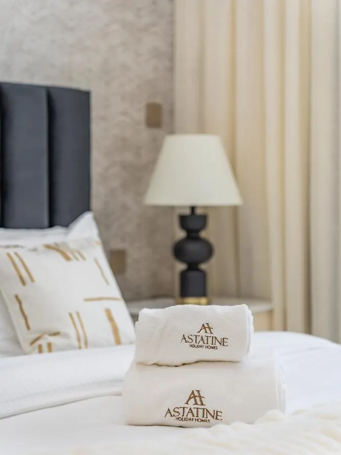 Pleasant 1Br In Burj Royale - Downtown Dubai 아파트