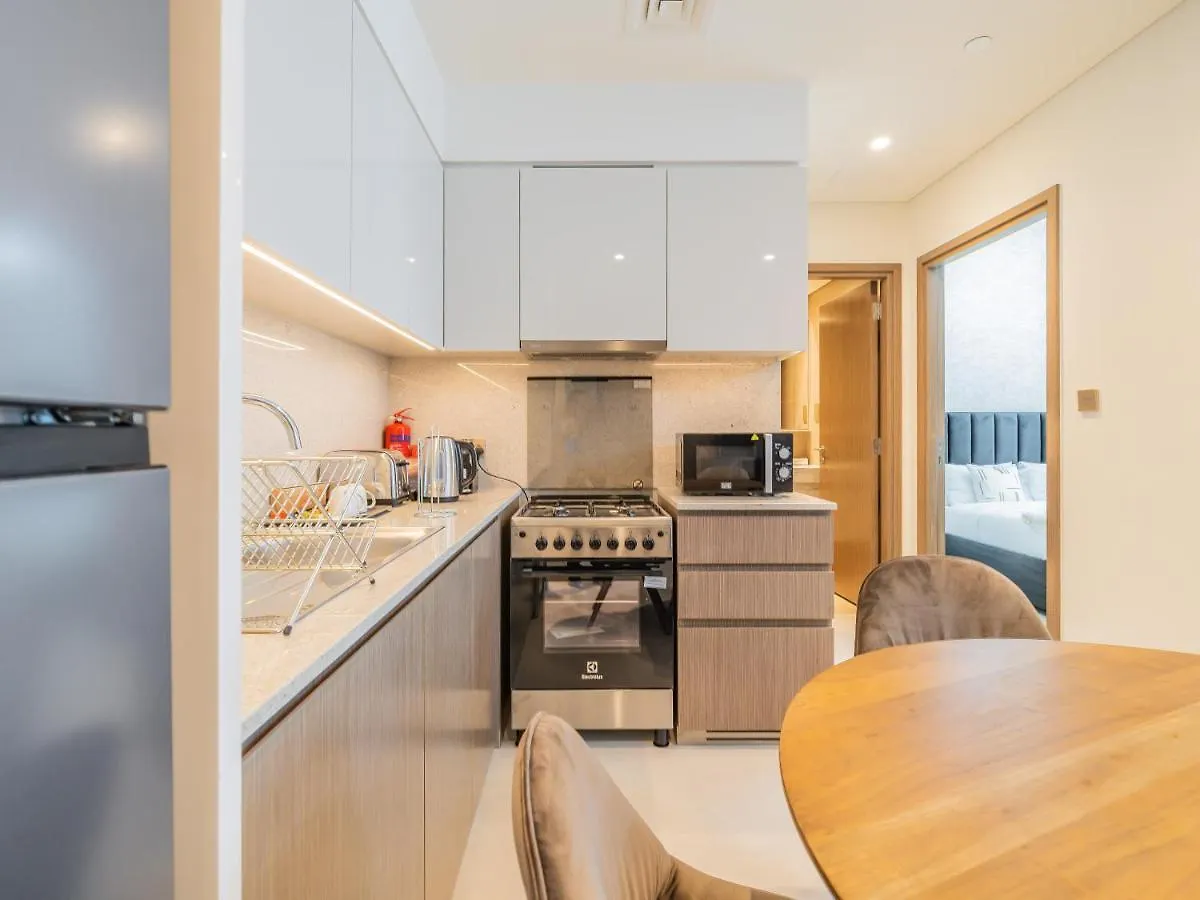 Pleasant 1Br In Burj Royale - Downtown Dubai 아파트
